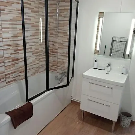 Maison Totalement Renovee. Holiday home Fecamp