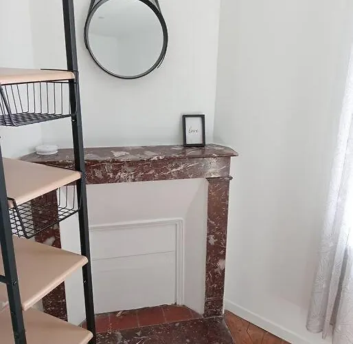 Maison Totalement Renovee. フェカン