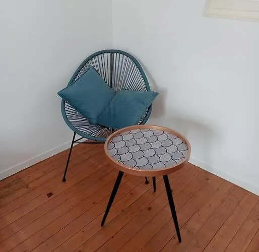 Maison Totalement Renovee. フェカン